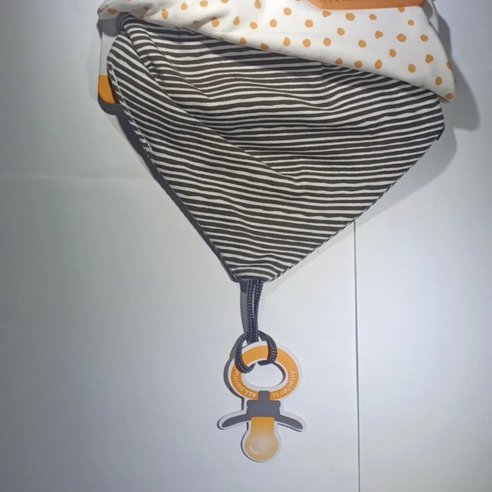 Pacigrip Bib & Teether Bib NWT